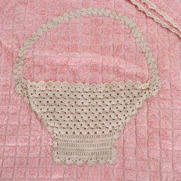 Vintage Bath Towel Set Penny's Pink Fringed Crochet Basket Edging Cotton Gift - Picture 2 of 9